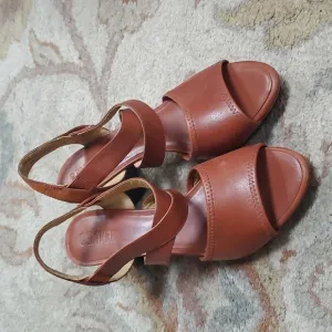 Camper Myriam tan heeled sandals
