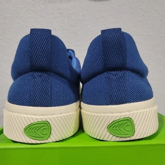 Cariuma IBI Low Mineral Blue Knit Sneaker New in Box