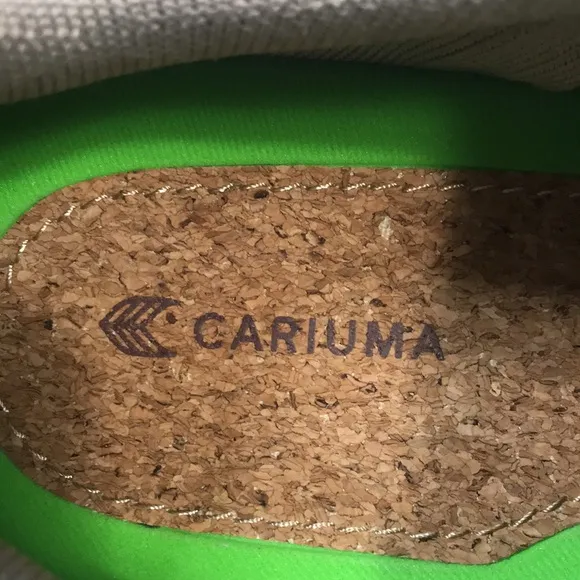 Cariuma IBI Low Sand Knit Sneakers size 11.5
