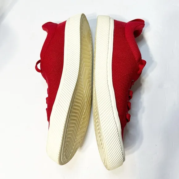 Cariuma IBI Low Top Lace Up Raw Red Knit Sneakers Men’s Size 7, Women’s 8.5