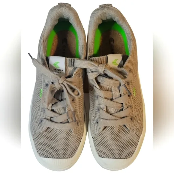 Cariuma Women's Low Top Vegan Beige Knit Sneakers Sz 5.5