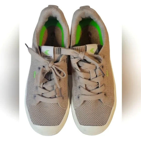 Cariuma Women's Low Top Vegan Beige Knit Sneakers Sz 5.5
