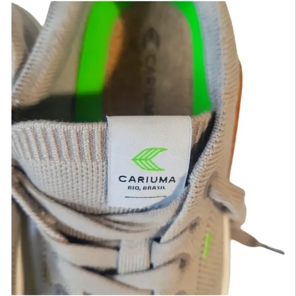 Cariuma Women's Low Top Vegan Beige Knit Sneakers Sz 5.5