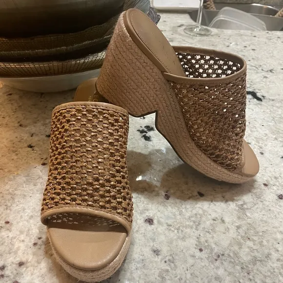 CECELIA NEW YORK Leather FRISBEE  Espadrille Wedge Slide Sandal SIZE 8