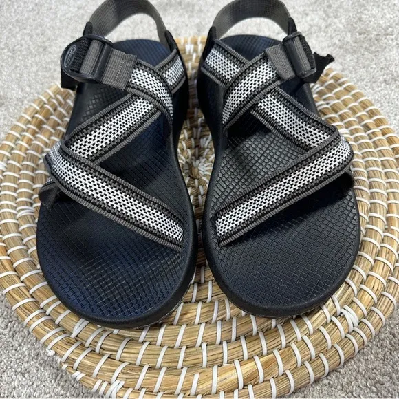 Chaco Men's Z/1 Classic Sandals Hiking Outdoor in Split Gray Size 9