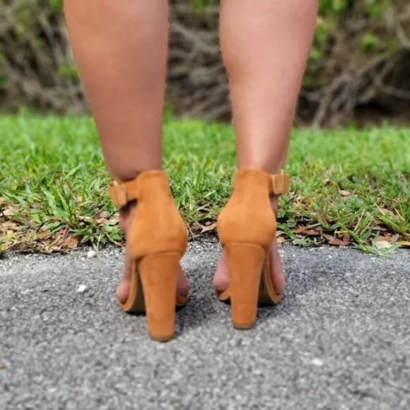 Chestnut Chunky Block Heels Open‎ Toe Casual Sandals