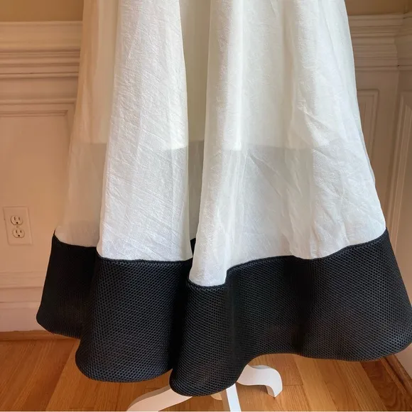 CHICWISH Swing in the Breeze Cream Black Colorblock Full Circle Skirt NWT