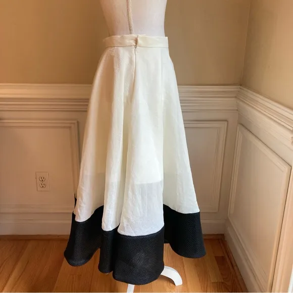 CHICWISH Swing in the Breeze Cream Black Colorblock Full Circle Skirt NWT