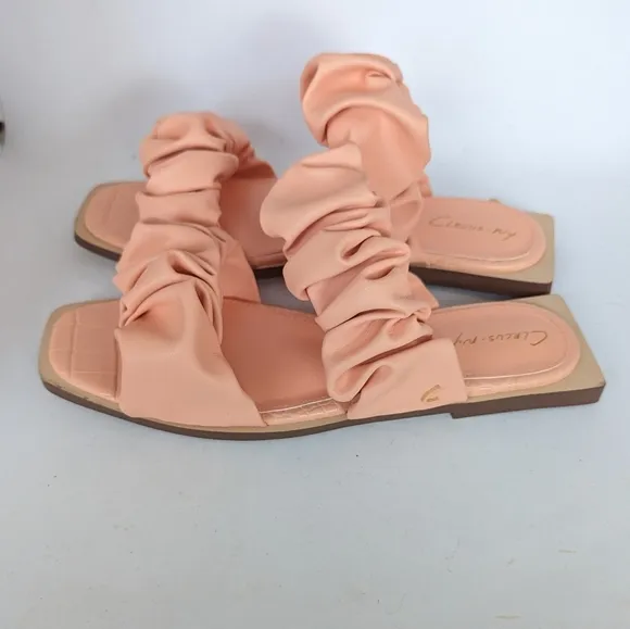 Circus by Sam Edelman Iggy Sandal Malibu Coral Peach Orange 6.5