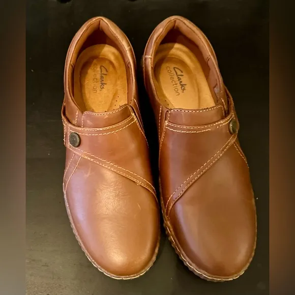 Clarks Collection Caroline Pearl Women's Brown Leather Slip-On Loafer NWT Size 9