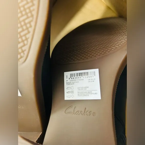 Clarks Lileigh Charm Black Booties Women's Size 9M New in Box
