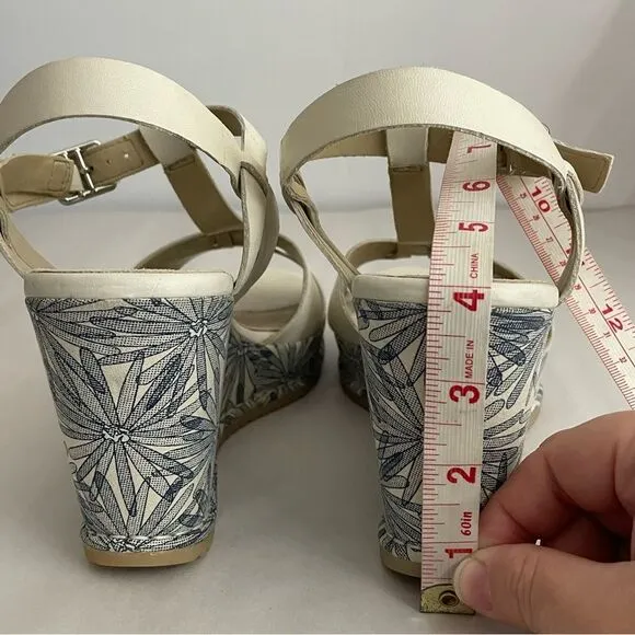 Clarks Narrative Adesha River Leather T Bar Wedge Sandals NWOT Womens Size 9.5