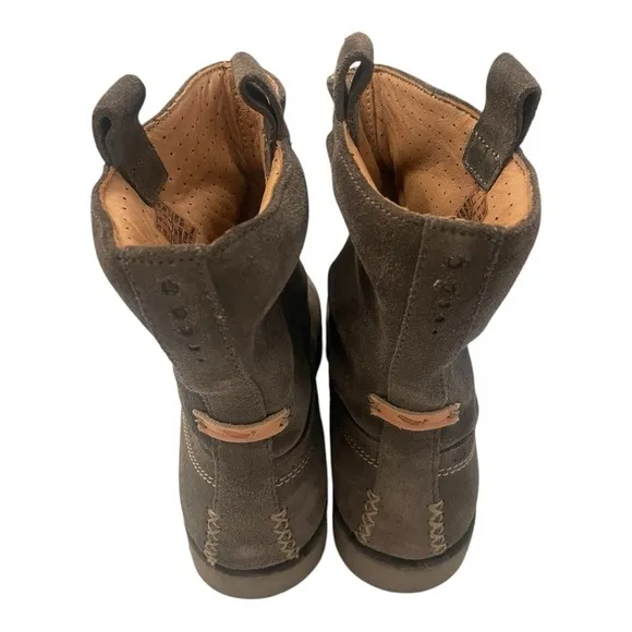 CLARKS Unstructured Un Ashburn Suede Boots Size 6