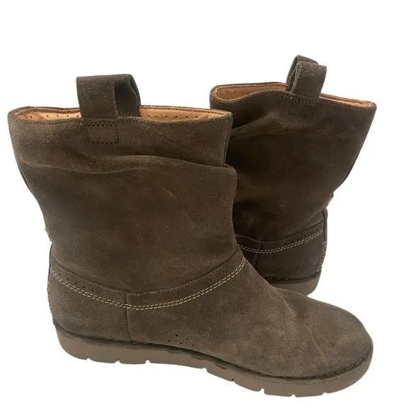CLARKS Unstructured Un Ashburn Suede Boots Size 6