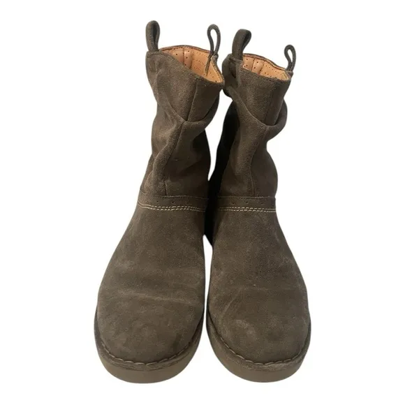 CLARKS Unstructured Un Ashburn Suede Boots Size 6