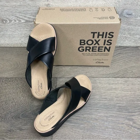 Clarks Womens Jillian Gem Faux Leather Slip On Wedge Sandals  size 6M