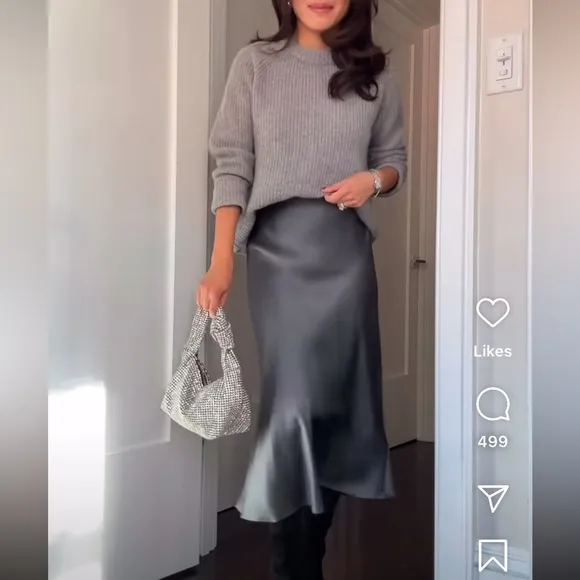Club Monaco Charmeuse Midi Skirt Jupe Charcoal color size 00