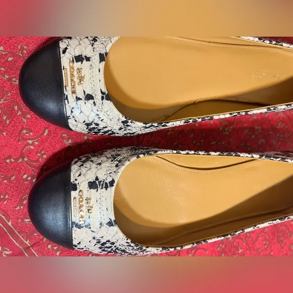 COACH skin flats, EUC, black, grey w gold tone hardware. 7M very minimal wear.