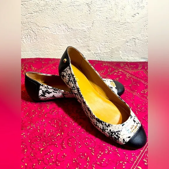 COACH skin flats, EUC, black, grey w gold tone hardware. 7M very minimal wear.