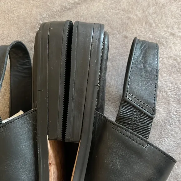 Cole Haan Black Leather Sandals Double Strap Mens Size 9