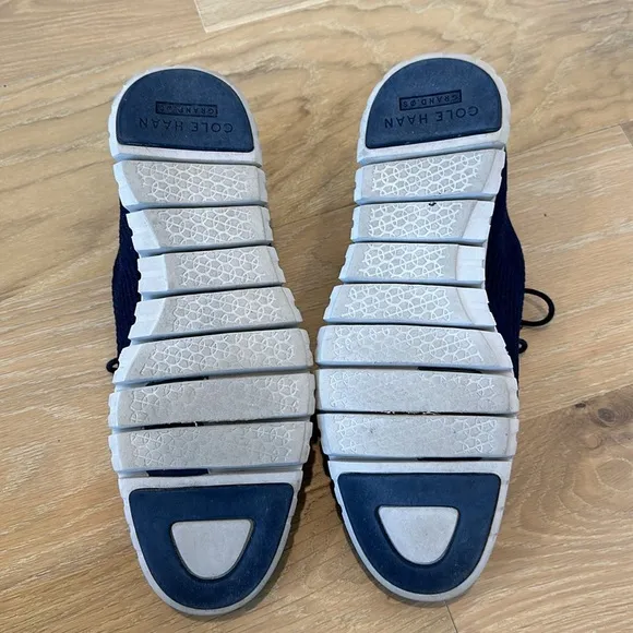 Cole Haan GrandPro Knit Runner Sneakers in Navy Blue Size 10.5