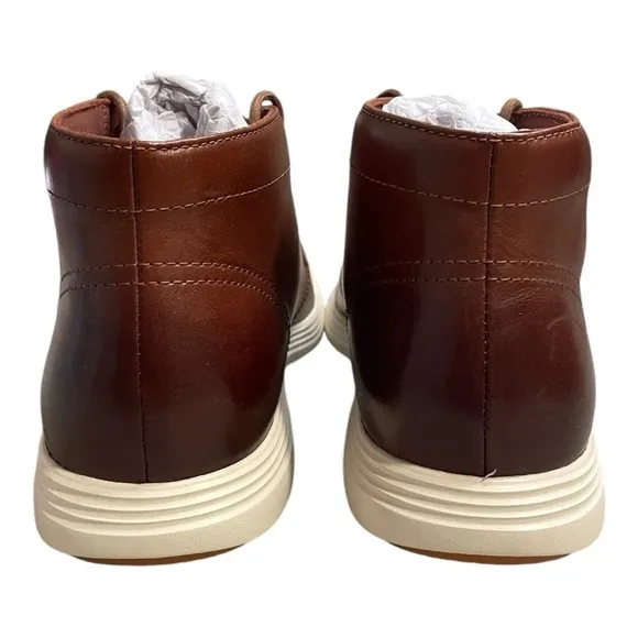 Cole Haan Mens Grand Tour sz 8 M Chukka Boots Woodbury and Ivory Soles NWOB
