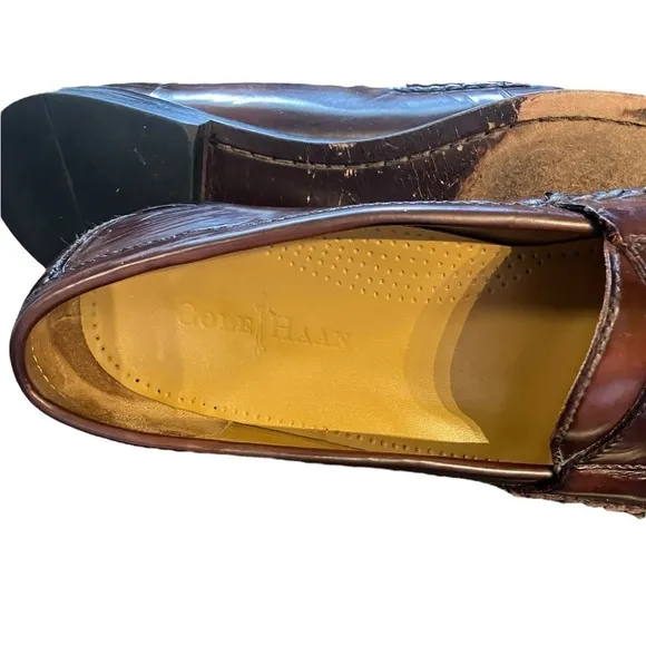 Cole Haan Pinch Tassel Loafer Mahogany Moccasin Detailing 10.5