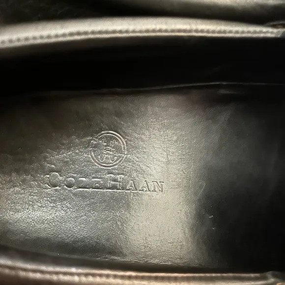 Cole Haan Tucker venetian loafer.Black 11.5M EC Sport-inspired dress loafers