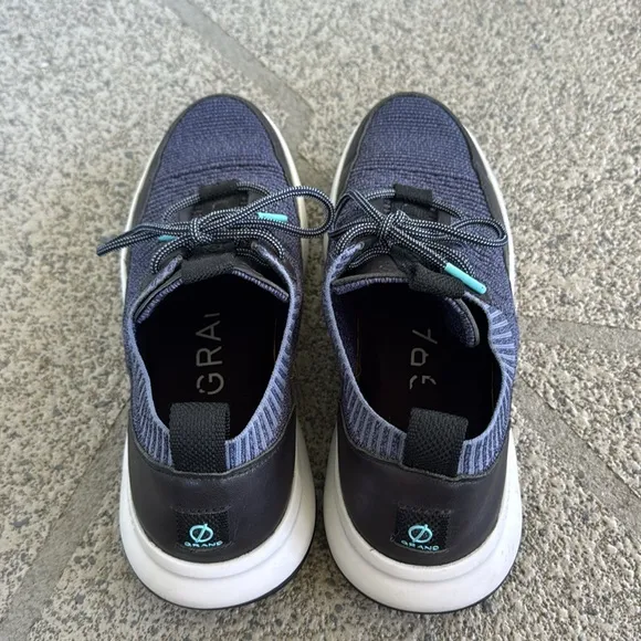 Cole Haan ZeroGrand navy blue lace up knit sneakers size 10