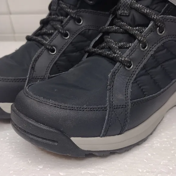 Columbia Women's Alpine Hills Omni Heat Waterproof Breathable Winter Boots Sz 7