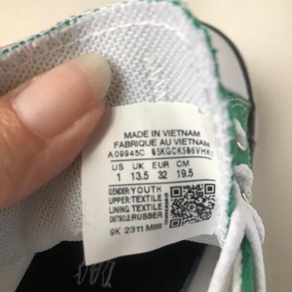 CONVERSE ALL STAR Amazon Green Canvas Low Top Sneakers Youth Size 1