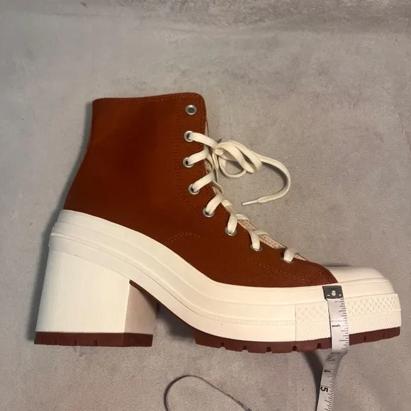 Converse Chuck 70's Deluxe Heeled Sneaker Boots Brown Unisex Sz 12 Wo's / 10 Men