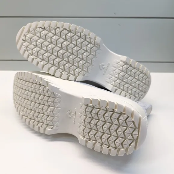 Converse CTAS Lugged 2.0 High Striped Knit Gravel Platform Sneakers Women's 7.5