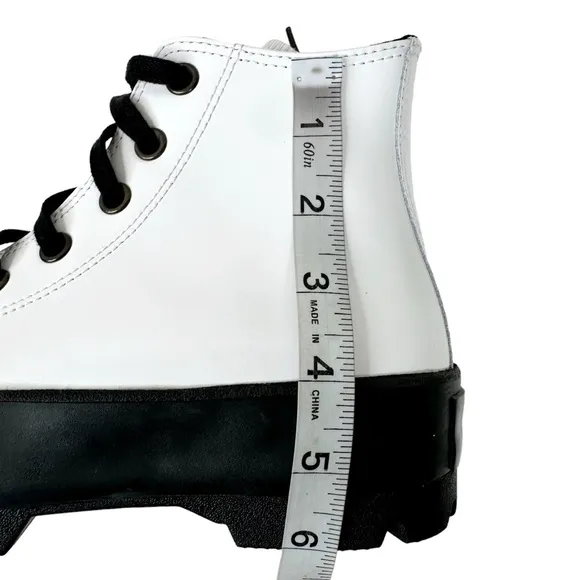CONVERSE Surface Fusion Lugged Chuck Taylor High Top Shoe Boots Patent SZ 7.5