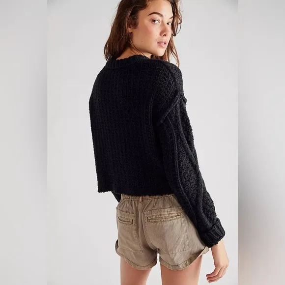 ❤️COPY - Free People Cutting Edge Cable Sweater