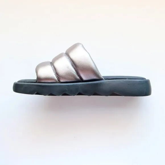 COUGAR Julep Silver Metallic Leather Water-repellent Puffy Slide Flat Sandals