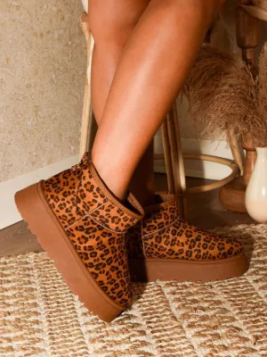 Cozy Leopard Print Platform Booties with Faux Fur Lining