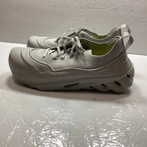 Crocs man’s light gray sneakers size 9