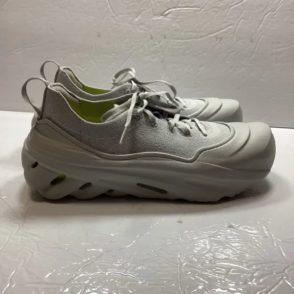 Crocs man’s light gray sneakers size 9