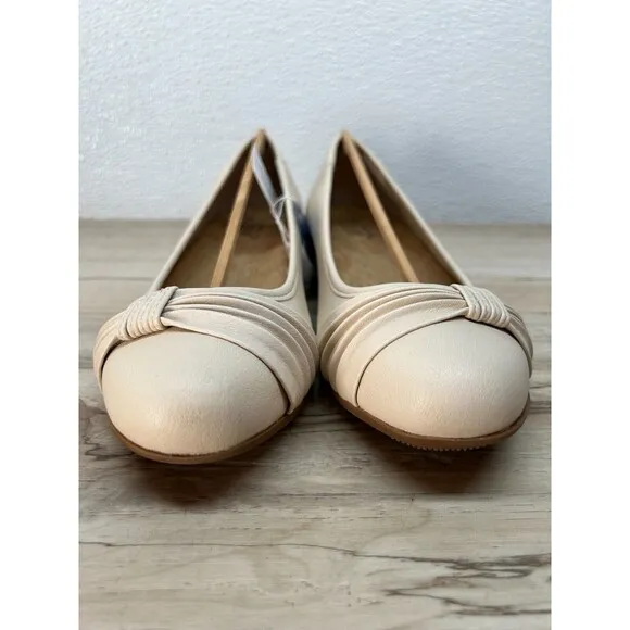 Croft &amp; Barrow Ortholite Women Beige Flats Loafers Comfort Foam Insoles Size 8MS