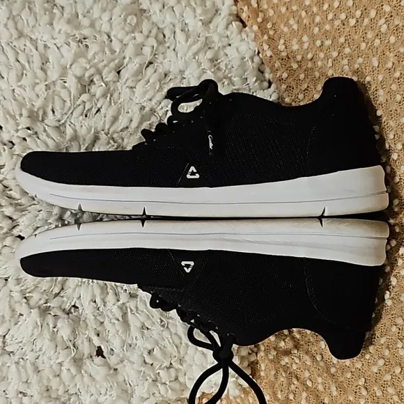 Cuater Golf Sneakers