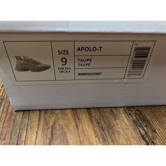 CUSHIONAIRE Memory Foam Sneakers Shoe Women's 9M Taupe Apolo-T New In Box