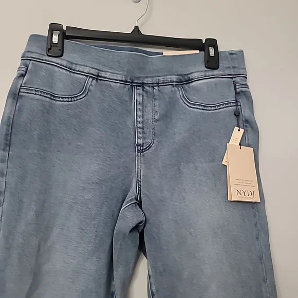 Dakota Crop Pull-On Jeans In  Soft-Contour Denim With Side Slits