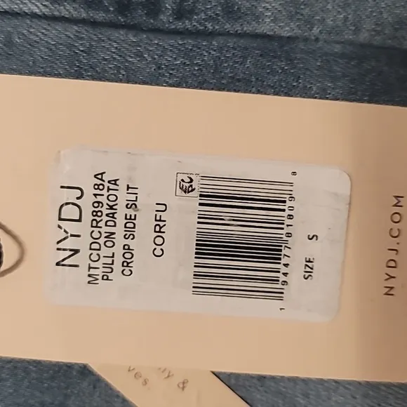 Dakota Crop Pull-On Jeans In  Soft-Contour Denim With Side Slits