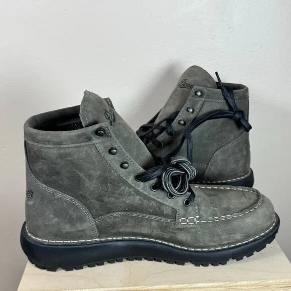 DANNER MEN'S 6&quot; LOGGER 917 WATERPROOF WORK BOOTS MOC TOE size 10D Vibram Goretex