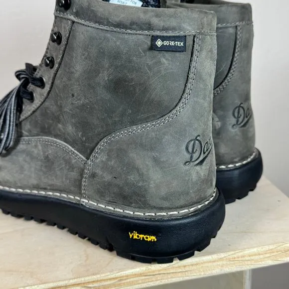 DANNER MEN'S 6&quot; LOGGER 917 WATERPROOF WORK BOOTS MOC TOE size 10D Vibram Goretex