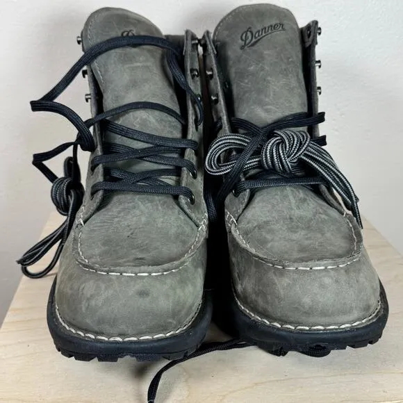 DANNER MEN'S 6&quot; LOGGER 917 WATERPROOF WORK BOOTS MOC TOE size 10D Vibram Goretex