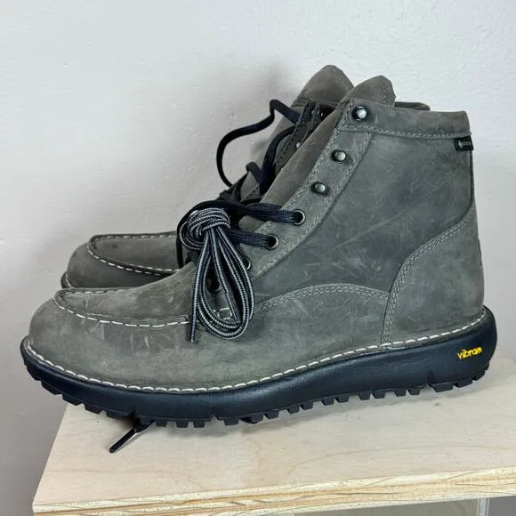 DANNER MEN'S 6&quot; LOGGER 917 WATERPROOF WORK BOOTS MOC TOE size 10D Vibram Goretex