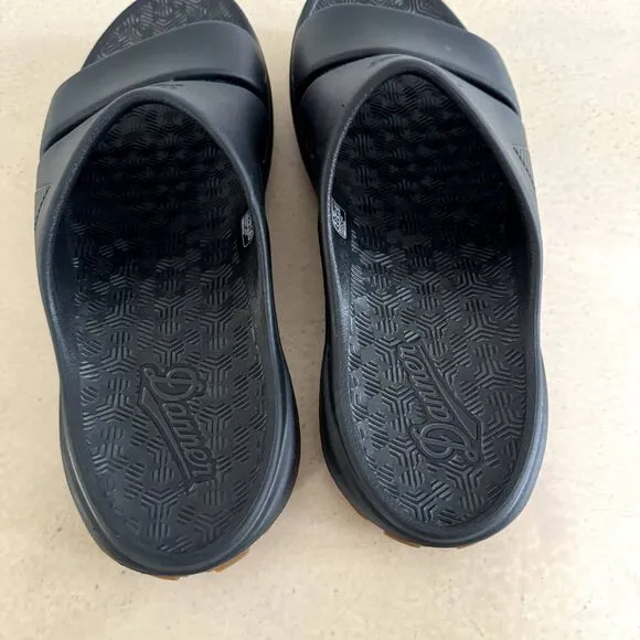 Danner Shelter Cove Slide Sandals Shoes Slip On Black Support Vibram Mens sz 11