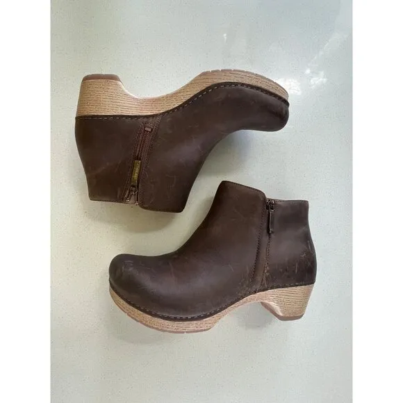 Dansko Lizanne brown Leather Boots Booties for Women Size 39